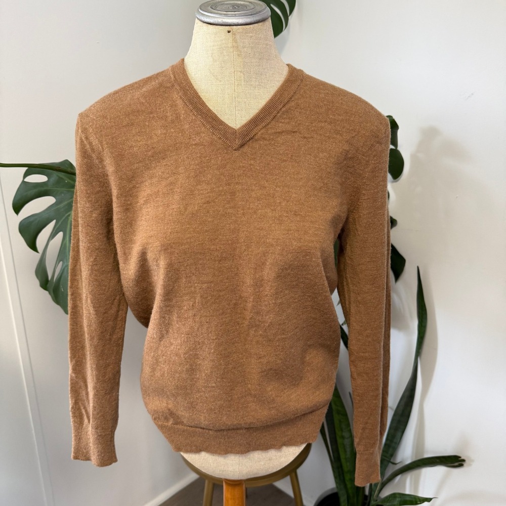 J.Crew V-Neck Sweater Women M Brown 100% Merino Wool Slim Fit J7958 Camel